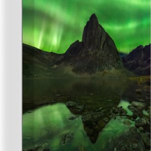 Image teintée de vert avec les aurores boréales 120×180 cm – Tirage photo sur toile (Décoration murale salon / chambre) XXL / Groot format! Image teintée de vert avec les aurores boréales 120×180 cm – Tirage photo sur toile (Décoration murale salon / chambre) XXL / Groot format!