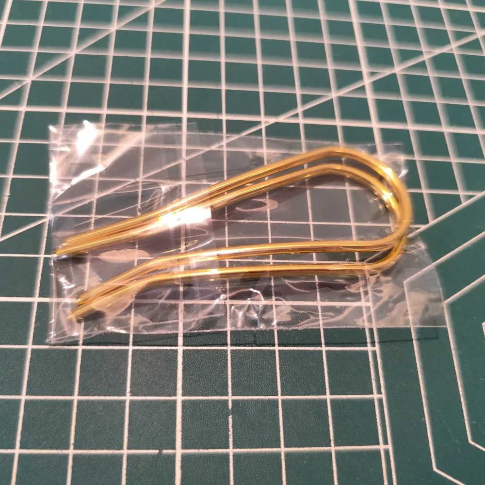 U-Shaped Alloy Hair Pins for DIY Hairstyles - 2 Pack, 80mm x 30mm – Image 3