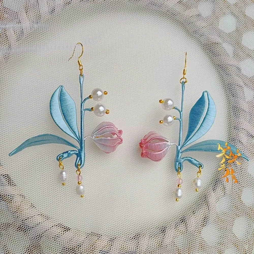 Handcrafted Chanhua Orchid & Pearl Earrings - 925 Silver Hooks