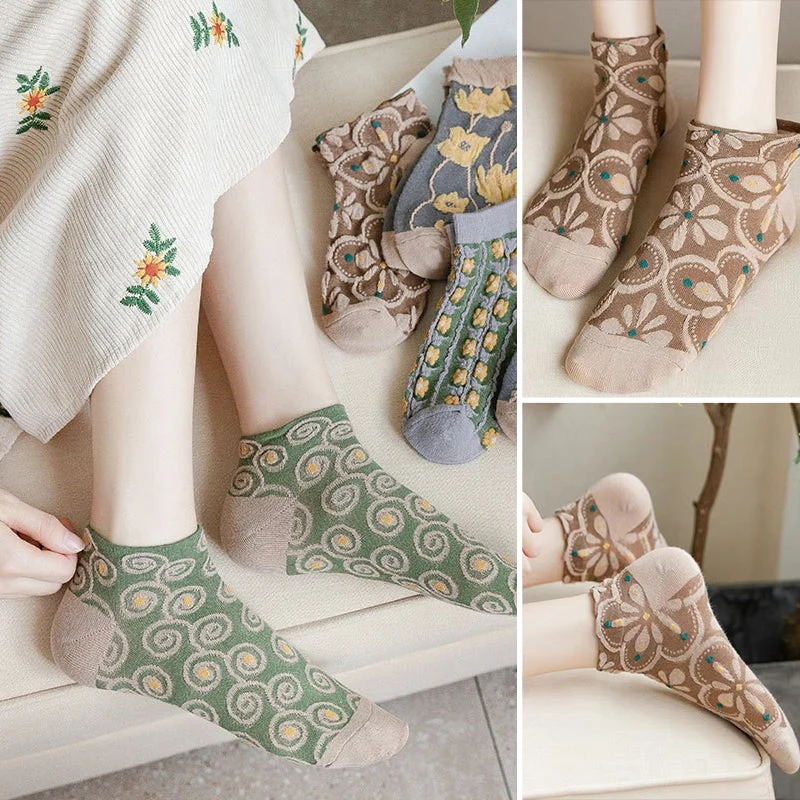 Chaussettes en coton à motif floral gaufré pour femmes – Image 2