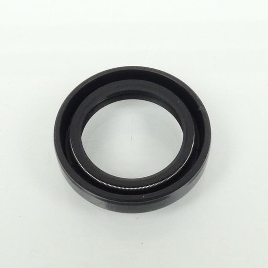 Joint spi bas moteur vilebrequin Kyoto pour moto 24x35x7mm Neuf Joint spi bas moteur vilebrequin Kyoto pour moto 24x35x7mm Neuf