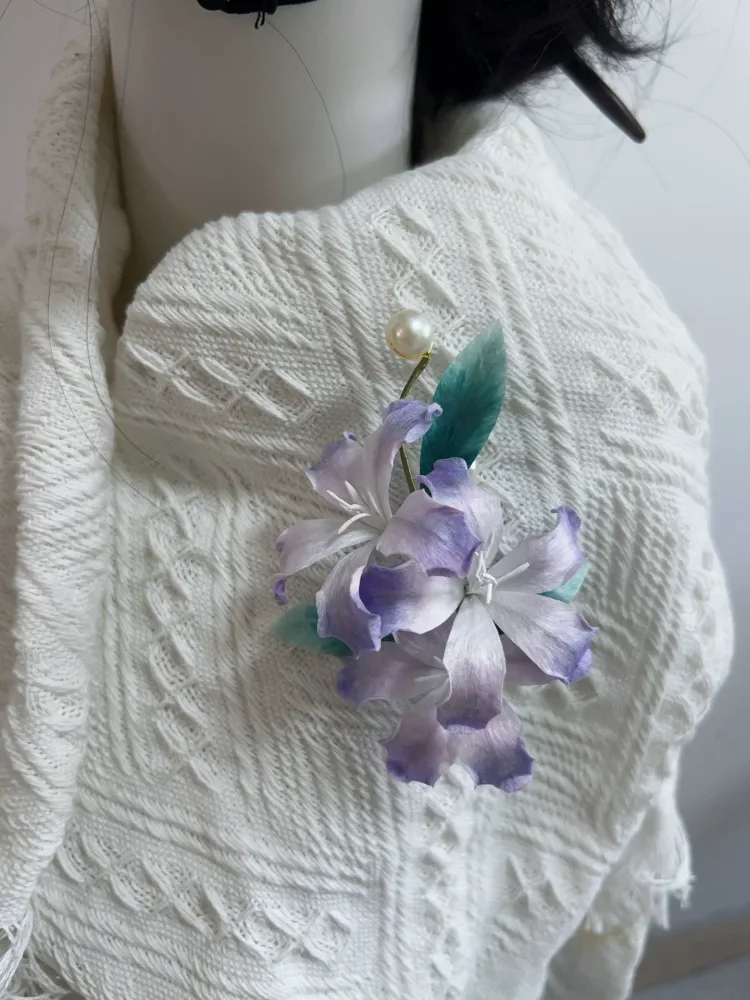 Handmade Light Purple Bauhinia Flower Silk Brooch - Ronghua Accessory