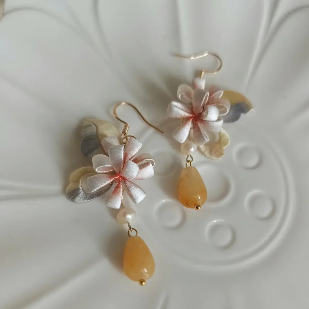 Butterfly And Flower Bespoke Earrings - Silk Earrings(Chanhua) – Image 3