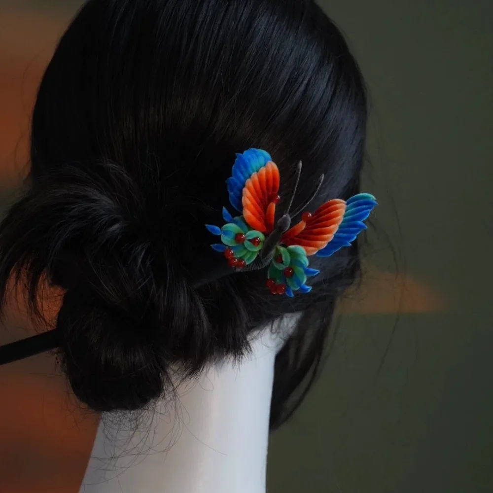 Handmade Ronghua Late Autumn Butterfly Hairpin | Mulberry Silk Velvet Classical Chinese Painting Butterfly Headwear