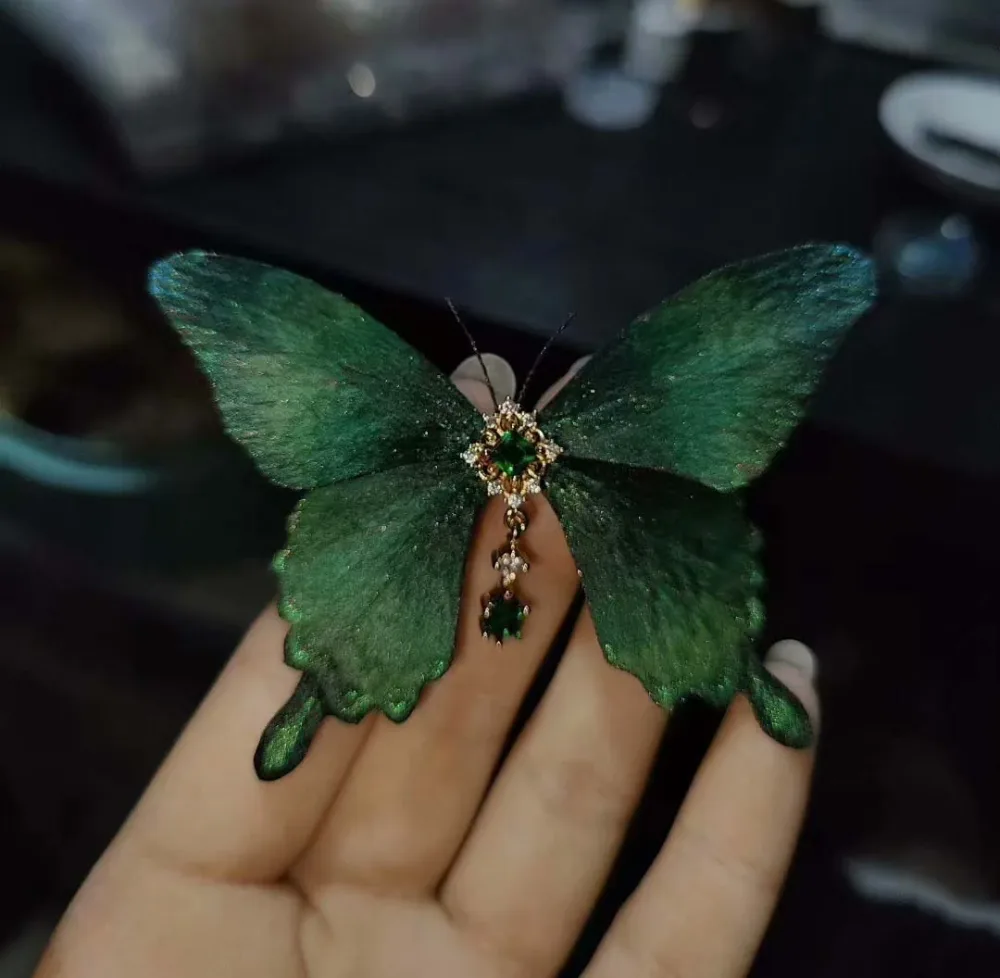 Butterfly Bespoke Brooch -Silk Brooch(Ronghua) – Image 3