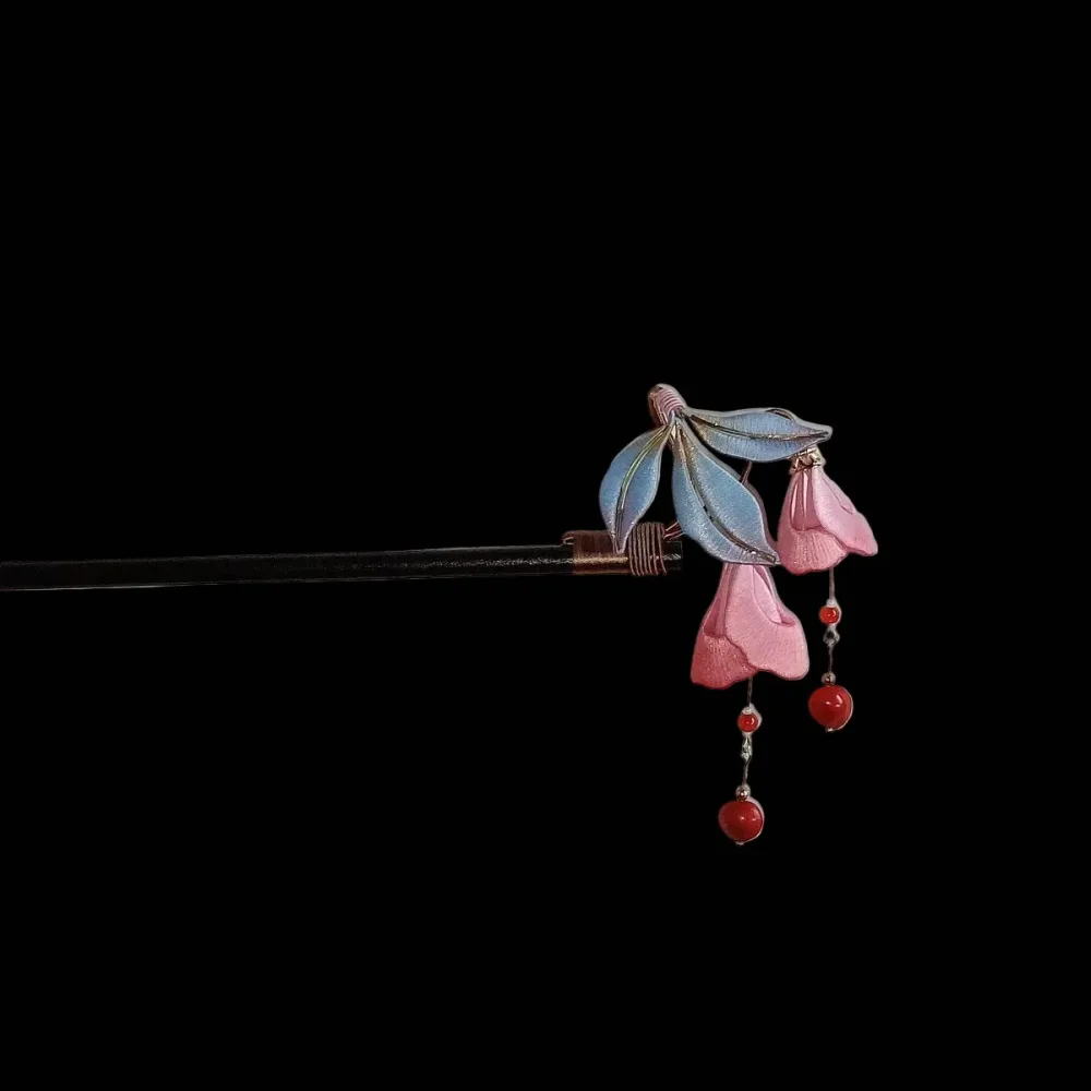 Handmade Chanhua Thread-Wrapped Fuchsia Hairpin - Floral Hanging Bell Accessory
