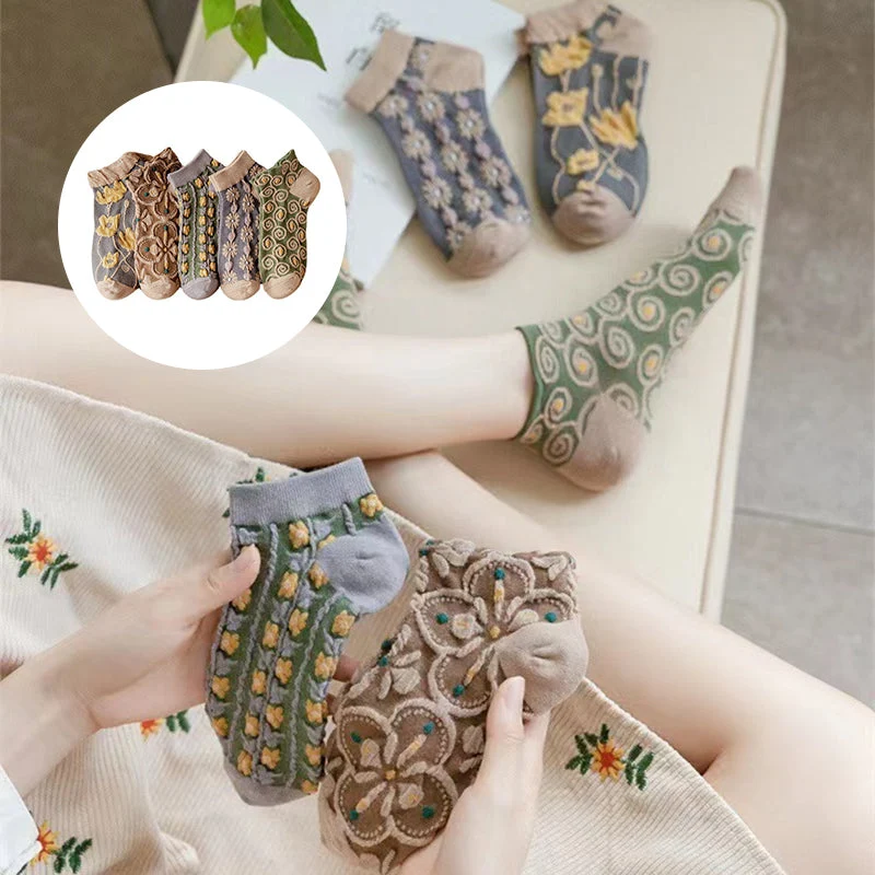 Chaussettes en coton à motif floral gaufré pour femmes Chaussettes en coton à motif floral gaufré pour femmes