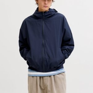 JACK&JONES – JJECHARGE LIGHT JACKET HOOD NOOS – Hommes – Vestes d’extérieur JACK&JONES – JJECHARGE LIGHT JACKET HOOD NOOS – Hommes – Vestes d’extérieur