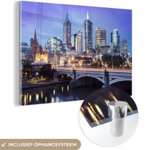 Illuminations colorées dans la ville australienne de Melbourne le soir Plexiglas 120×80 cm – Tirage photo sur Glas (décoration murale en plexiglas) Illuminations colorées dans la ville australienne de Melbourne le soir Plexiglas 120×80 cm – Tirage photo sur Glas (décoration murale en plexiglas)