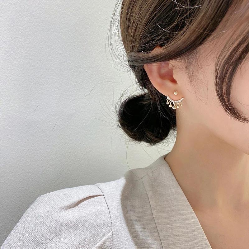 Boucles d'oreilles Ménisque Géométrique en Strass et Perles – Image 2