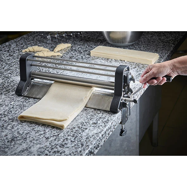Laminoir multi pâtes en inox avec accessoires De Buyer – Image 2