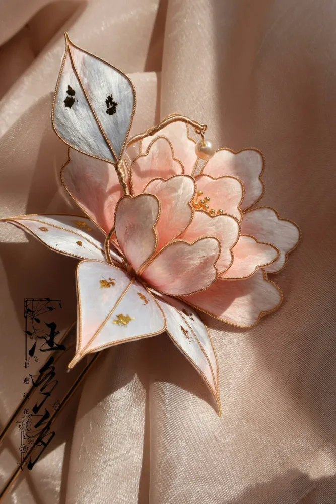Peony Bespoke Brooch - Silk Flower Brooch(Ronghua) – Image 2