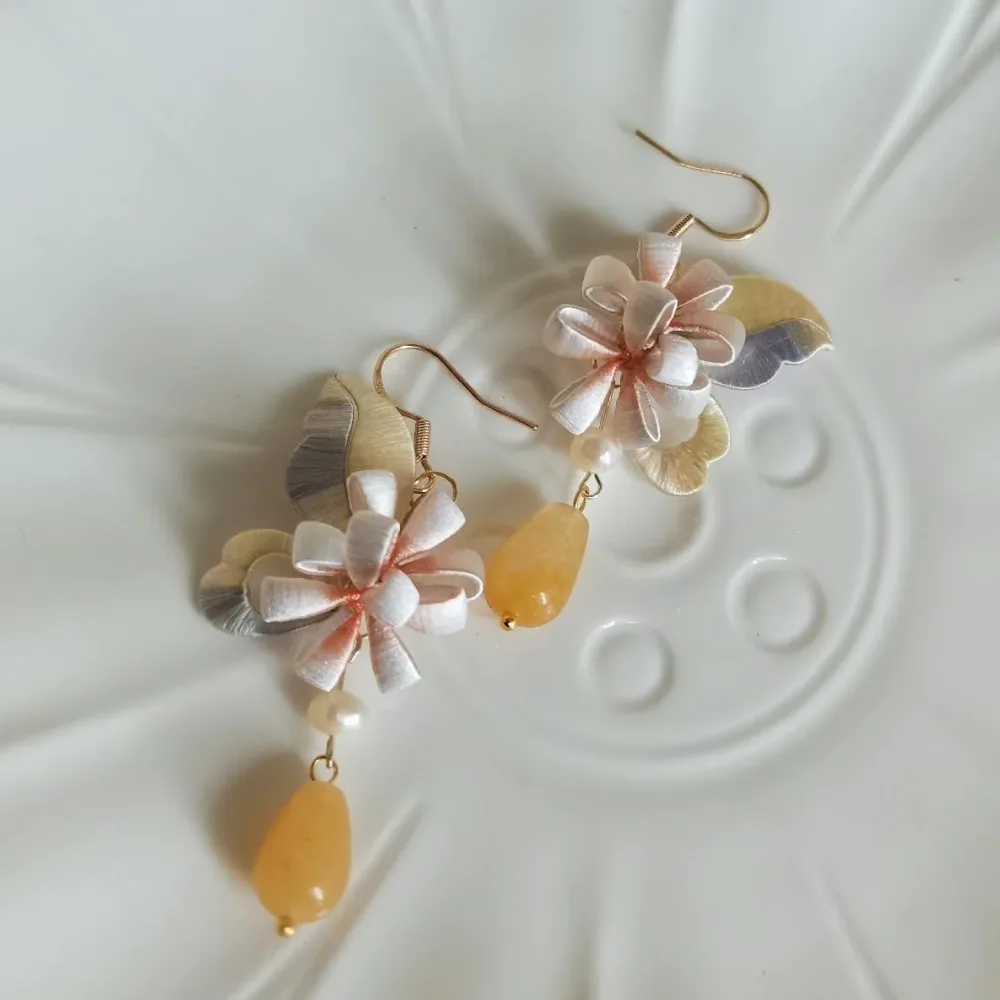 Butterfly And Flower Bespoke Earrings - Silk Earrings(Chanhua) – Image 2