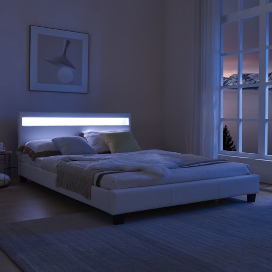 Lit bébé Paris LED avec matelas et sommier 140x200 blanc