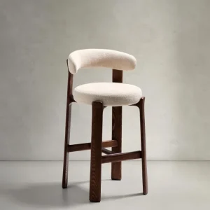 Hocker Granite aus beigefarbener Chenille und massivem Eschenholz mit walnussholzfarbenem