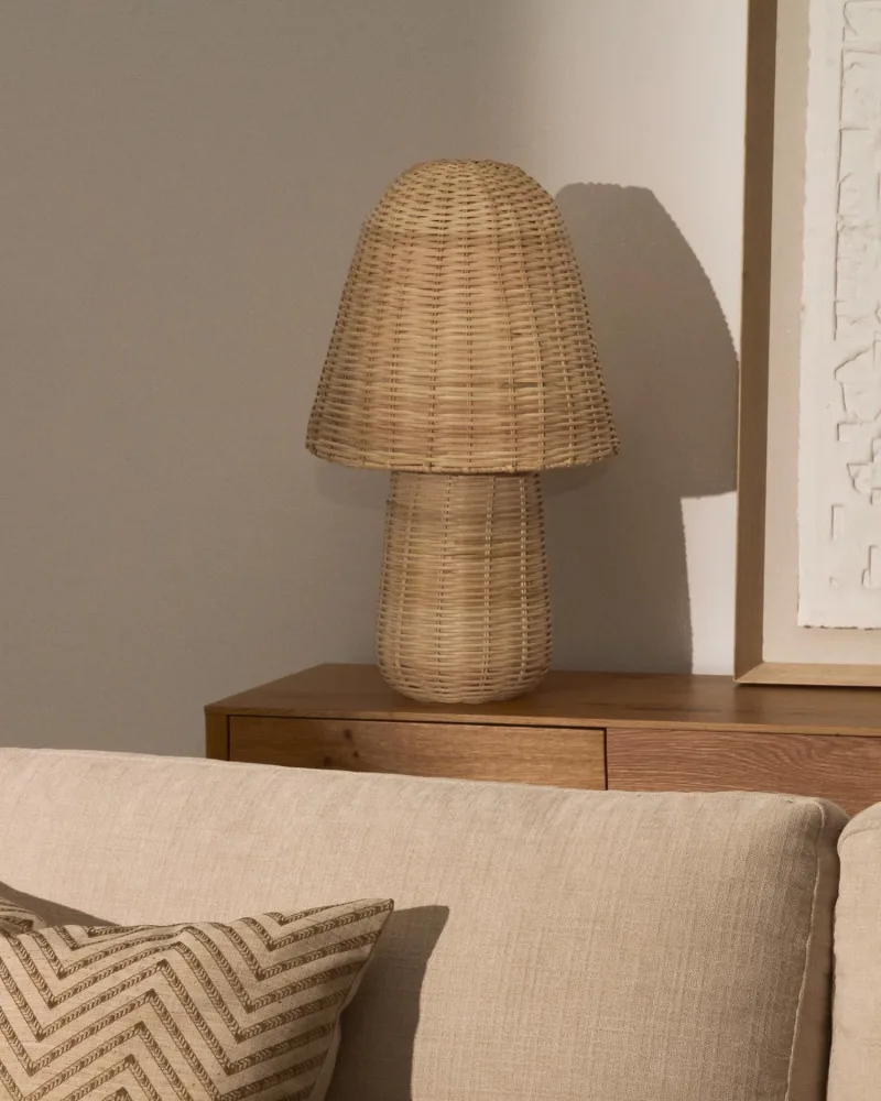 Tischlampe Neuda aus Rattan mit hellem Finish – Image 3