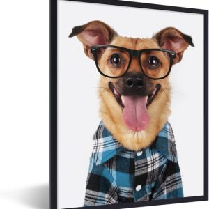 Image encadrée – Un chien hipster avec cadre photo noir 60×80 cm – Affiche encadrée (Décoration murale salon / chambre) Image encadrée – Un chien hipster avec cadre photo noir 60×80 cm – Affiche encadrée (Décoration murale salon / chambre)