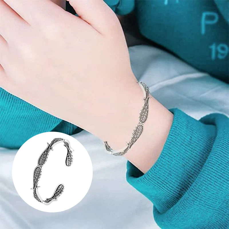 Bracelet en argent sterling de style vintage avec des ailes d'ange – Image 2