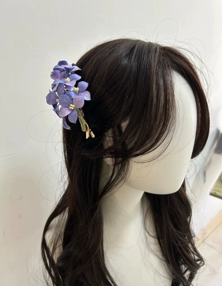 Handmade Ronghua Purple Hydrangea Flower Hair Clip in Natural Silk Thread