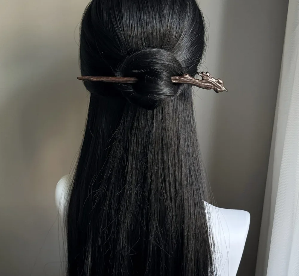 Natural Big-Leaf Rosewood Hair Stick - Shanbai Branch Design Hairpin #山柏 – Image 2