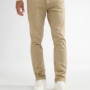 Jean Petrol Industries pour homme – Jean droit avec stretch – Pantalon confortable – Cinq poches – 98% coton – Denim – Oranje – Taille W28L32 Jean Petrol Industries pour homme – Jean droit avec stretch – Pantalon confortable – Cinq poches – 98% coton – Denim – Oranje – Taille W28L32