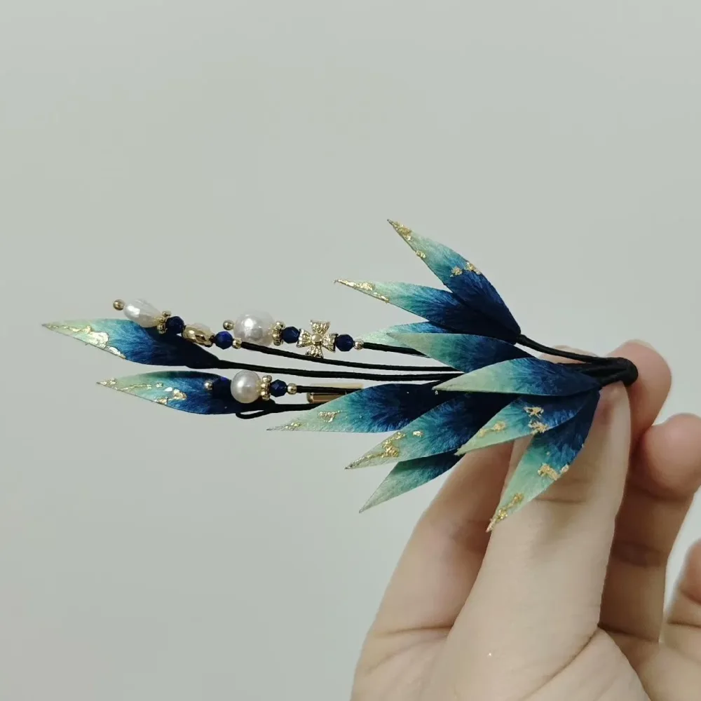 Blue Leaves Bespoke Brooch - Silk Brooch(Ronghua) – Image 2