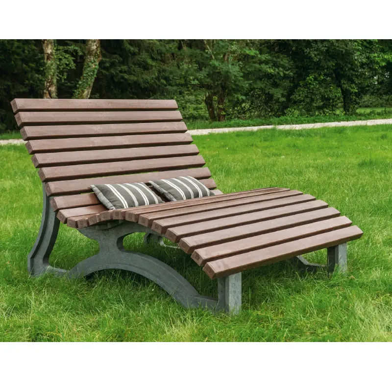 Bain de soleil en plastique recyclé Aveto – Image 3