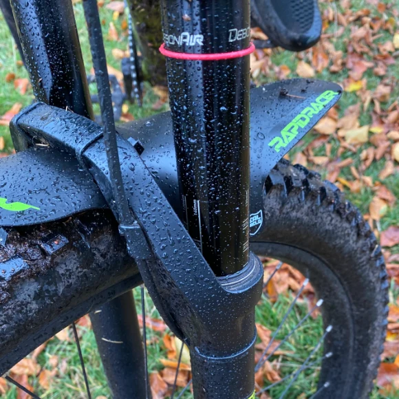 Garde-boue RRP EnduroGuard Large (fourche 120 à 200mm) Noir/Jaune – Image 2