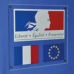 Pavoisement des établissements scolaires ou administratifs (format 75 x 65 cm) Pavoisement des établissements scolaires ou administratifs (format 75 x 65 cm)