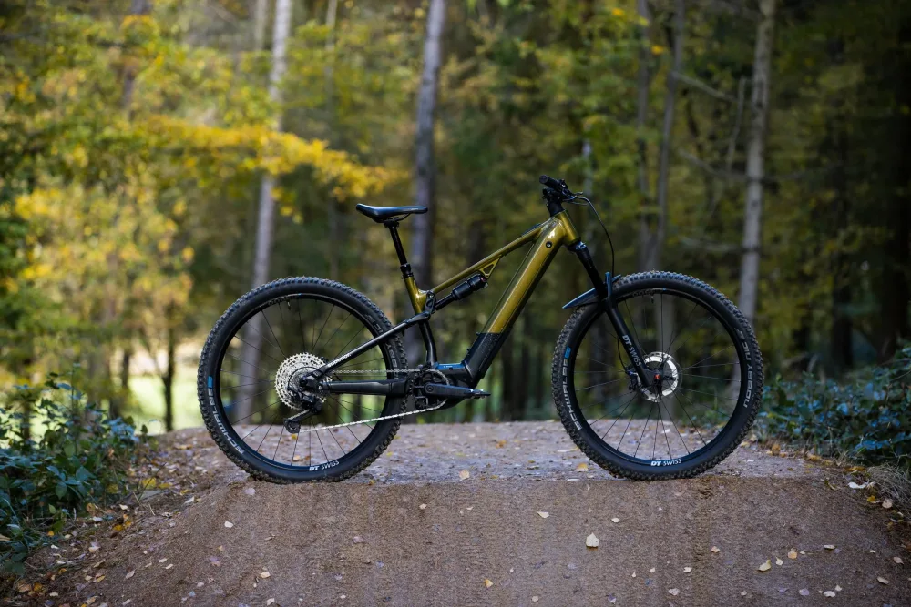 VTT Électrique Superior eXF 9049 B 750WH Olive / Noir 2025