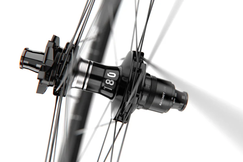 Roue Arrière DT SWISS XMC 1200 SPLINE 30 mm 29" Ratchet DEG 90 12x148 mm – Image 3