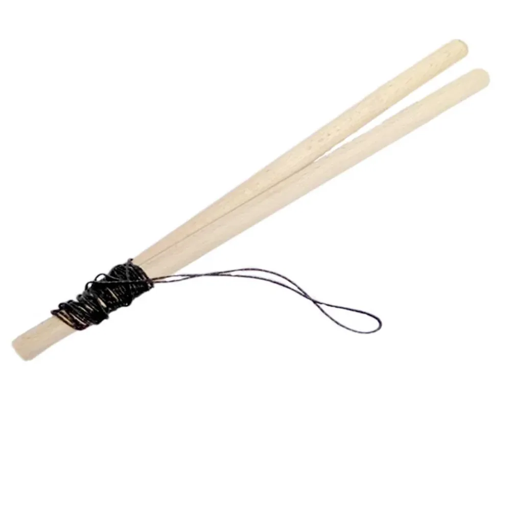 Paire de Baguettes en Hêtre 33cm Avec 130cm de Ficelle Slide Diabolo