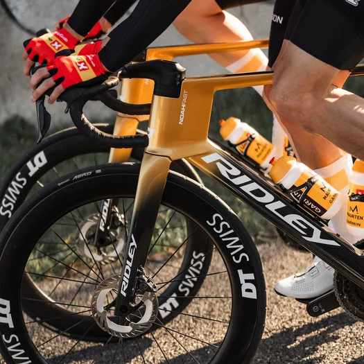 Roue Arrière DT SWISS ARC 1100 DICUT WTS SPO 50 DISC Tubeless Ready (Center Lock) – Image 3