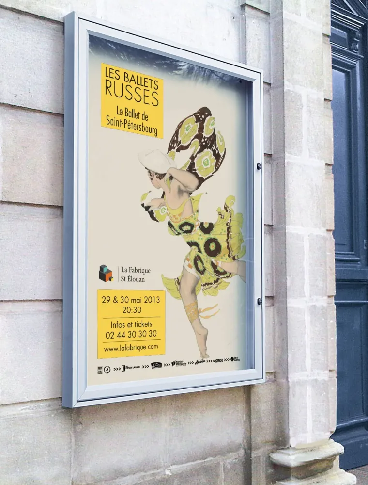 Vitrine Classique battante murale ou sur poteaux – Image 3