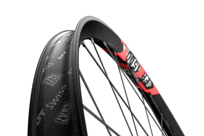 Roue Avant DT SWISS FR 1500 CLASSIC 30 mm 27.5" 15x110 mm – Image 2