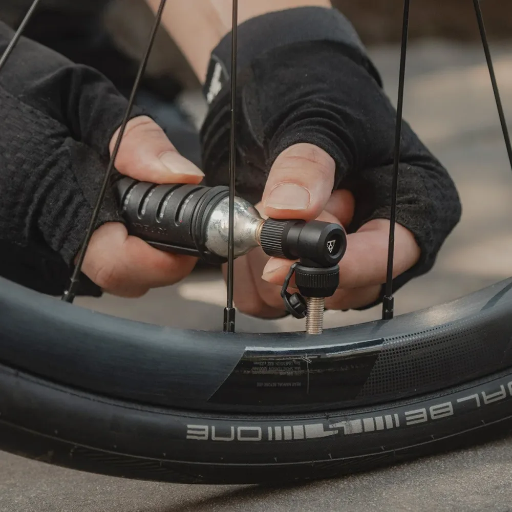 Percuteur CO2 TOPEAK NANO AIRBOOSTER L + Cartouche CO2 Filetée 16 g (x1) – Image 2