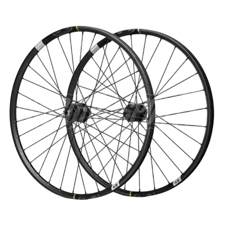 Paire de Roues CRANKBROTHERS SYNTHESIS Carbone XCT I9 Hydra 29″ Axe 15×110/12×148 mm Boost Paire de Roues CRANKBROTHERS SYNTHESIS Carbone XCT I9 Hydra 29″ Axe 15×110/12×148 mm Boost