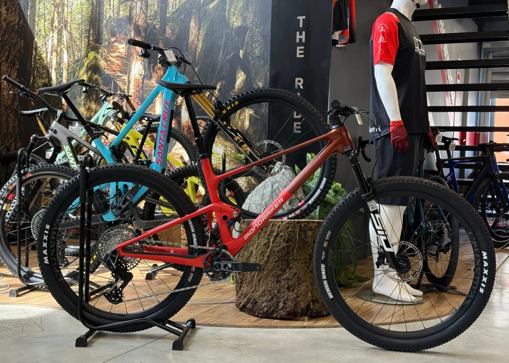 Mondraker F-Podium RR (No Flight Attendant) 26 Rouge – Image 2