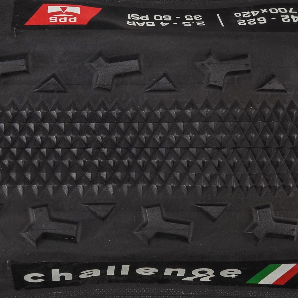 Pneu CHALLENGE GRAVEL GRINDER 700x42c TubeType Noir – Image 3