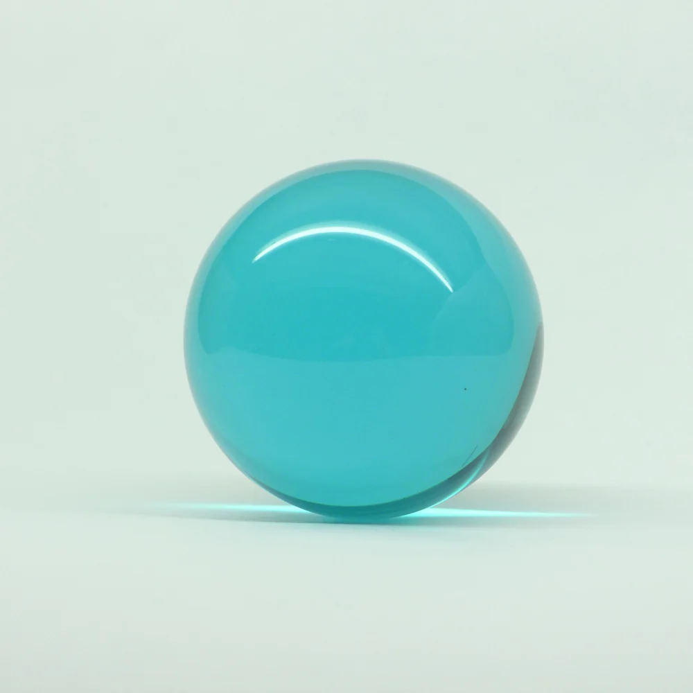 Balle acrylique couleur bleu clair 68mm – Image 2