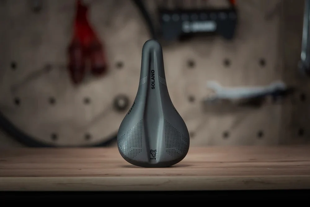 Selle WTB SOLANO SL FUSION Medium 142mm Rails Titane Noir – Image 3