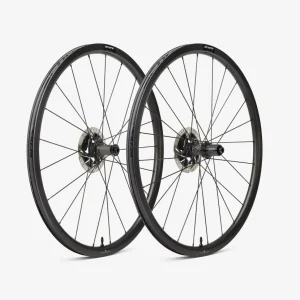 Paire de Roues SCOPE SPORT 30 DISC à Pneus (Center Lock) Paire de Roues SCOPE SPORT 30 DISC à Pneus (Center Lock)