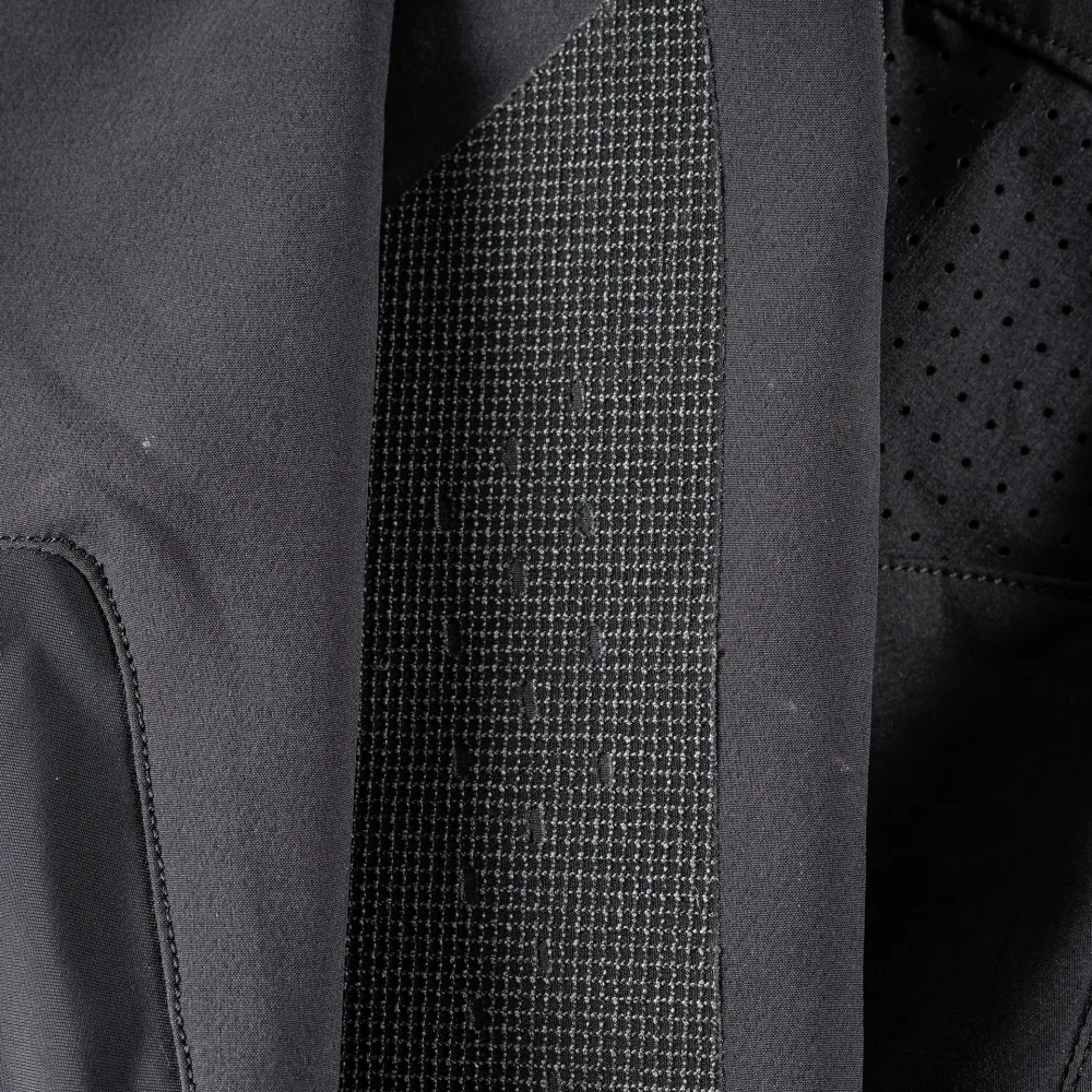 Pantalon LEATT MTB GRAVITY 3.0 STEALTH Noir/Gris – Image 3